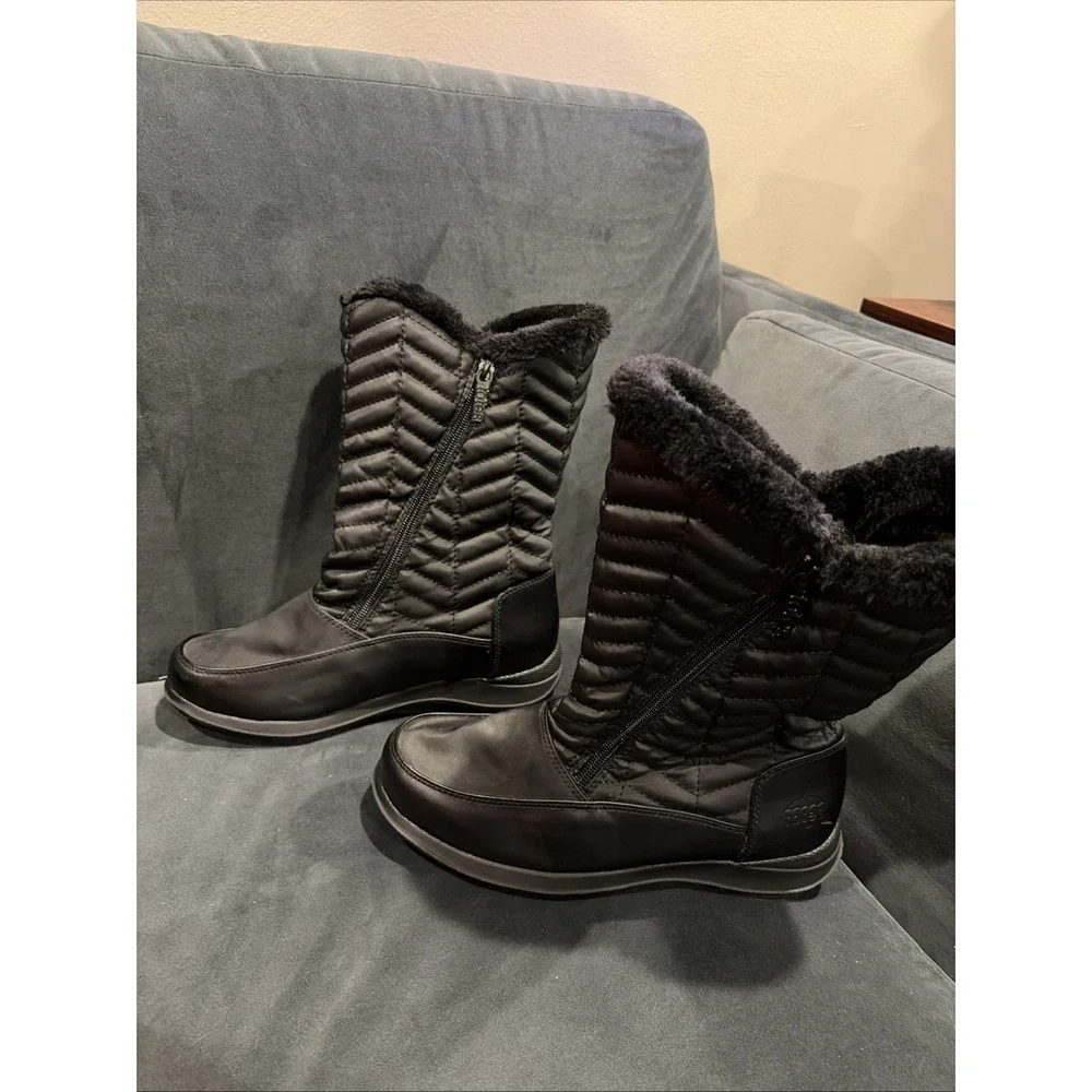 Totes Jodi Black Boots Sz 8 Waterproof Winter Side Zip Quilted